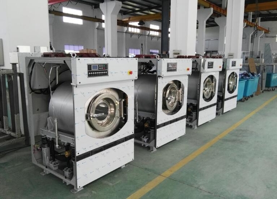 Computer Control Hotel Washing Machine High Efficiency 150kg Extractor For Laundry Plant